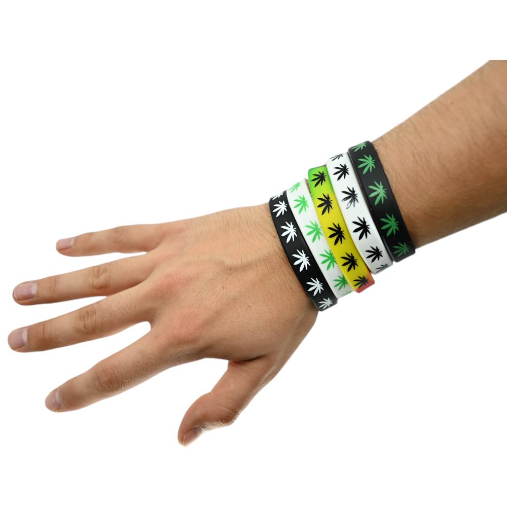 Lot de 5 bracelets silicone cannabis CBD