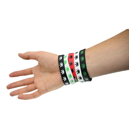 Lot de 5 bracelets silicone cannabis CBD